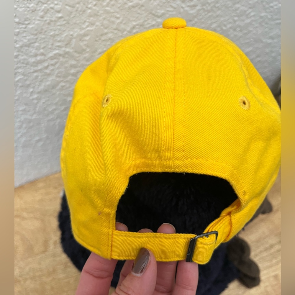 Nike Yellow Heritage86Cotton Hat  Cap with Black Logo for woman or man. - Picture 2 of 5